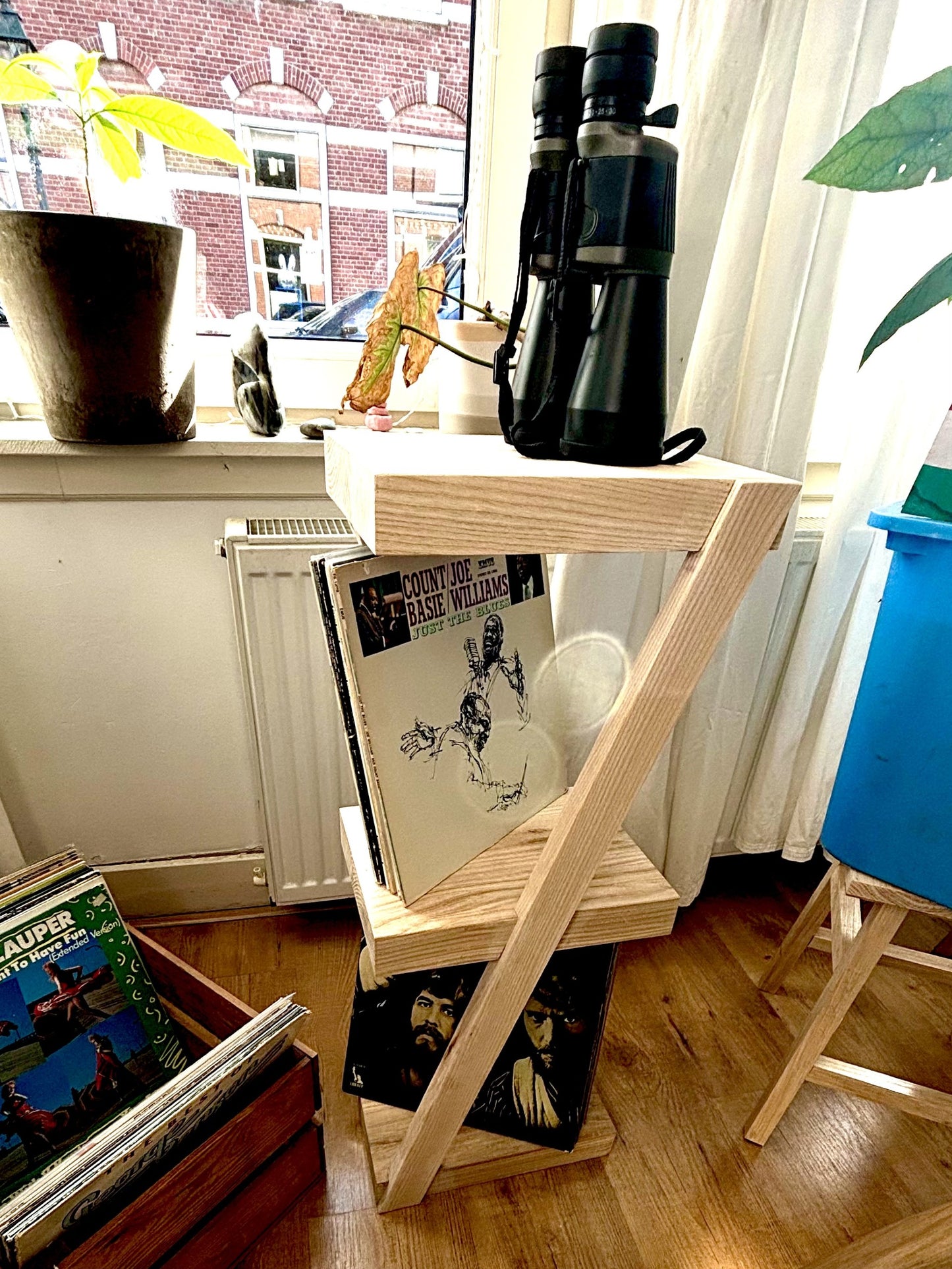 Lean Vinyl Shelf - studio prototype